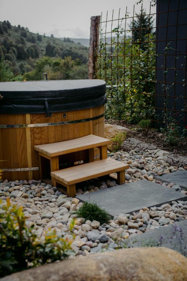 Villa The Deerstone Luxury Eco Hideaway Laragh Esterno foto